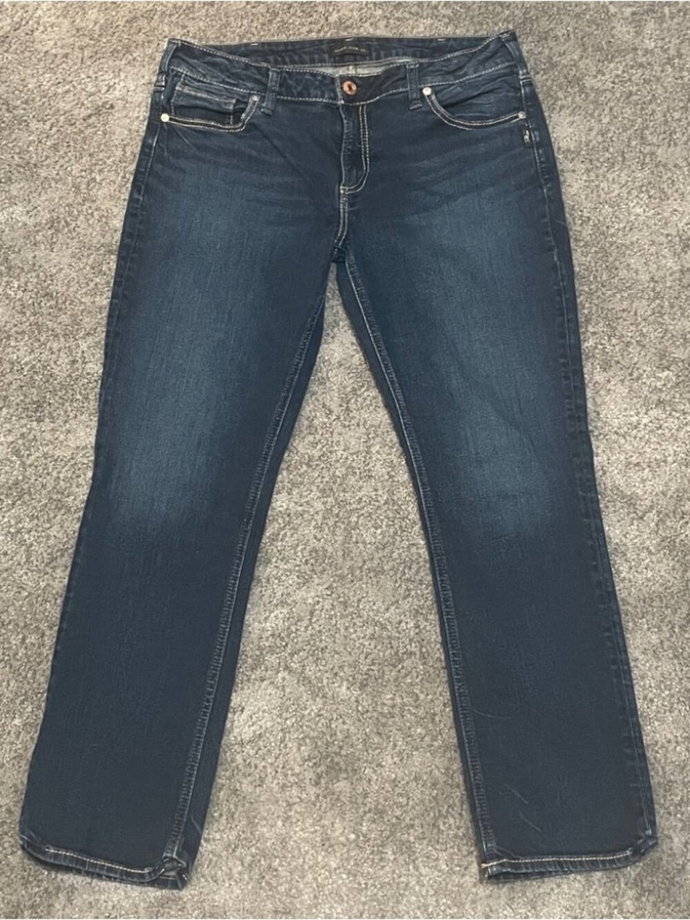 EC Silver Jeans Avery Straight Dark Wash Jeans - Size 33